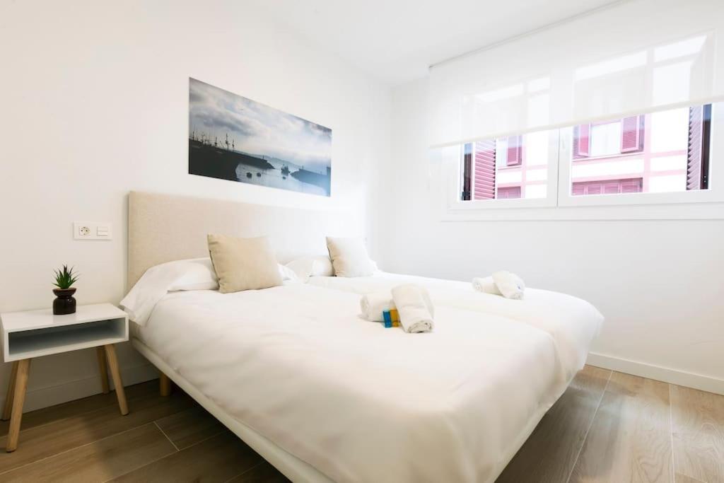 Portuko. Basquenjoy Apartment Hondarribia Bagian luar foto