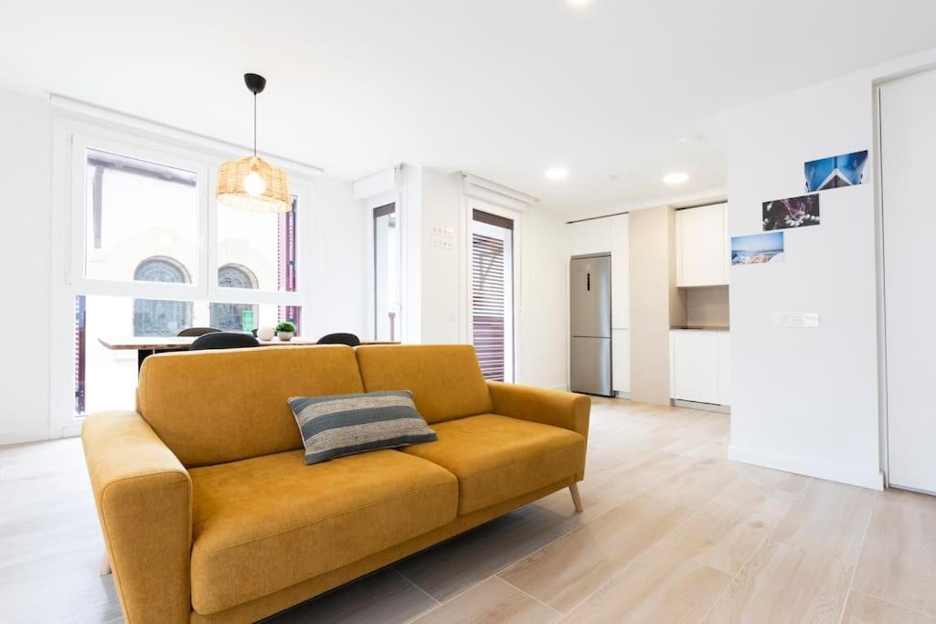 Portuko. Basquenjoy Apartment Hondarribia Bagian luar foto