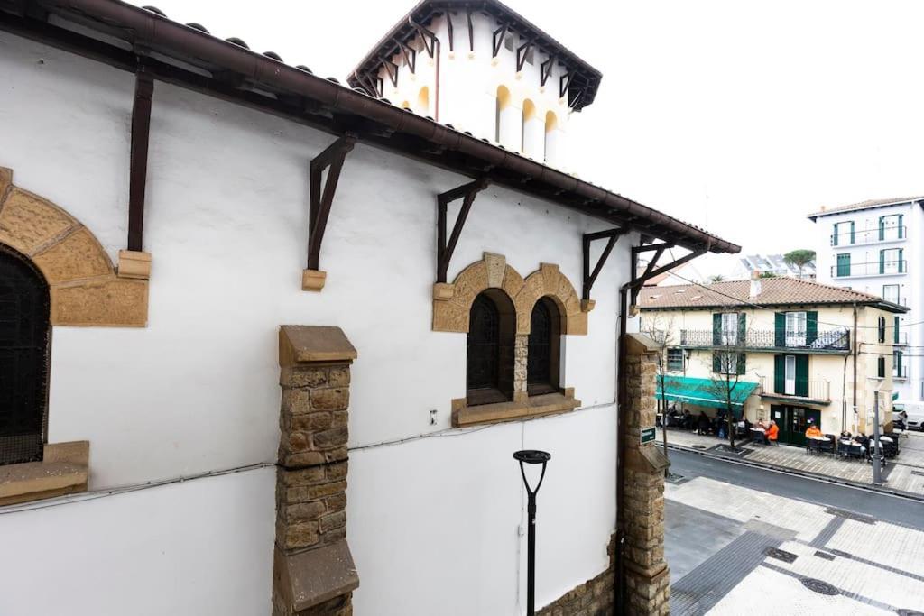 Portuko. Basquenjoy Apartment Hondarribia Bagian luar foto