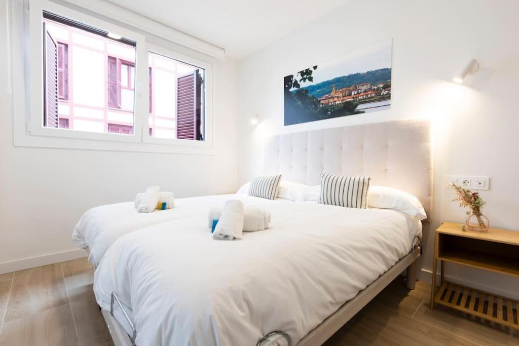 Portuko. Basquenjoy Apartment Hondarribia Bagian luar foto