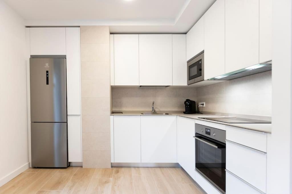 Portuko. Basquenjoy Apartment Hondarribia Bagian luar foto